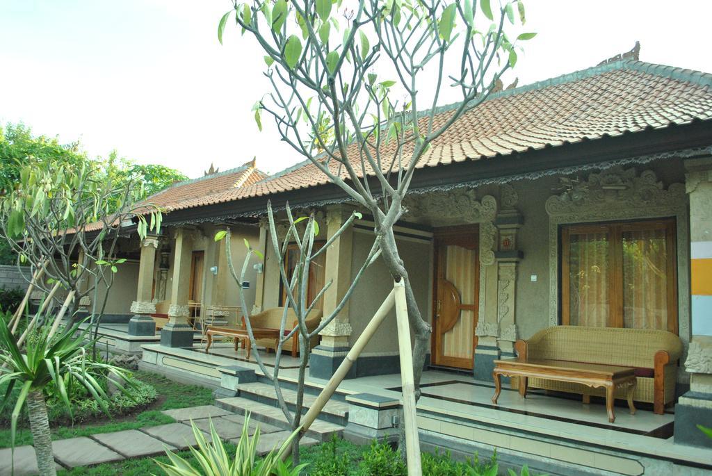 Trijaya Guest House Pemuteran Exterior photo