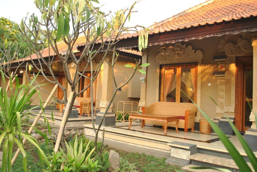 Trijaya Guest House Pemuteran Exterior photo