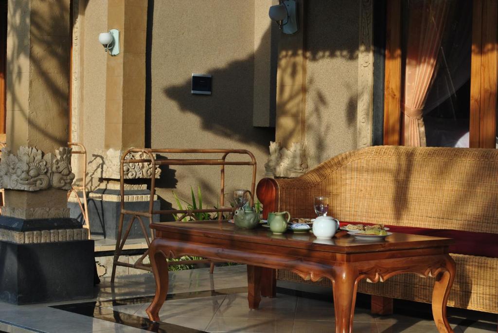 Trijaya Guest House Pemuteran Exterior photo